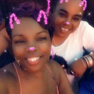 Meet your Posher, Sandra